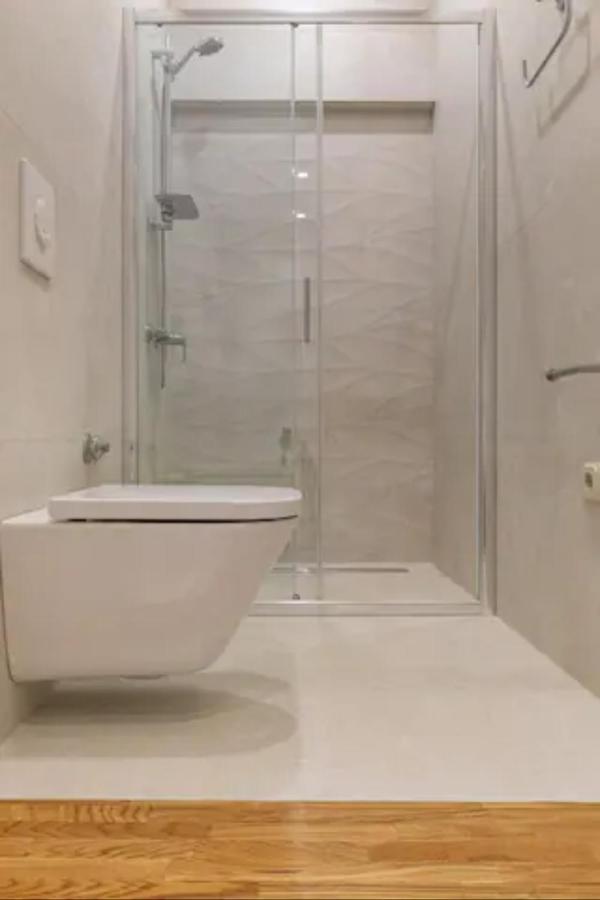 Apartments "Villa Antisin" With Heated Pool Zadar Buitenkant foto