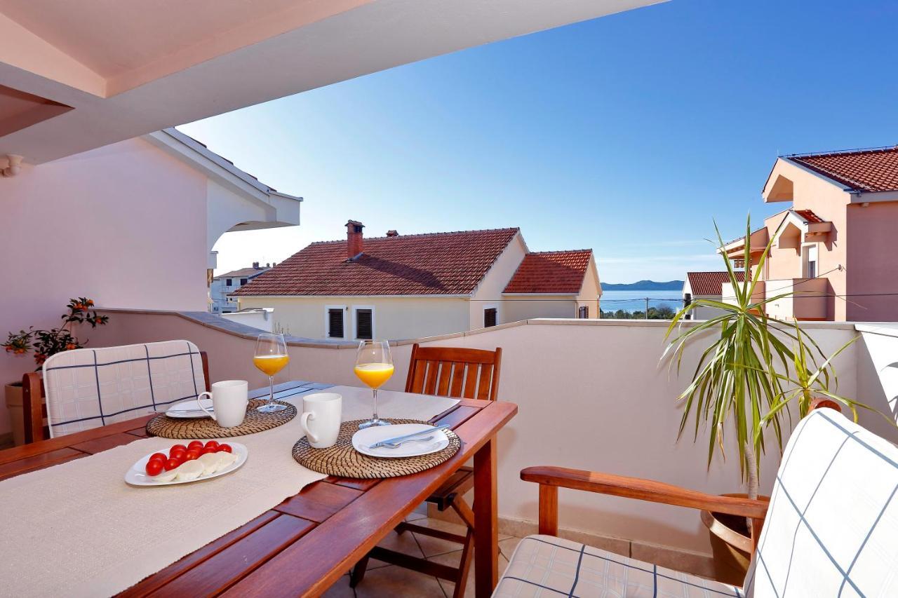 Apartments "Villa Antisin" With Heated Pool Zadar Buitenkant foto